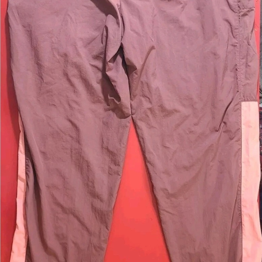 Y2K Reebok Pink and Purple Sweatpants with Sporty Contrast Panels - Picture 7 of 7